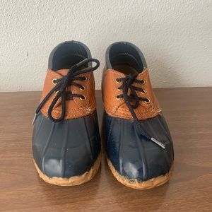 Eddie Bauer booties size 7